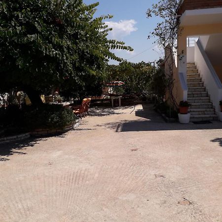 Villa Violeta Ксамил Экстерьер фото
