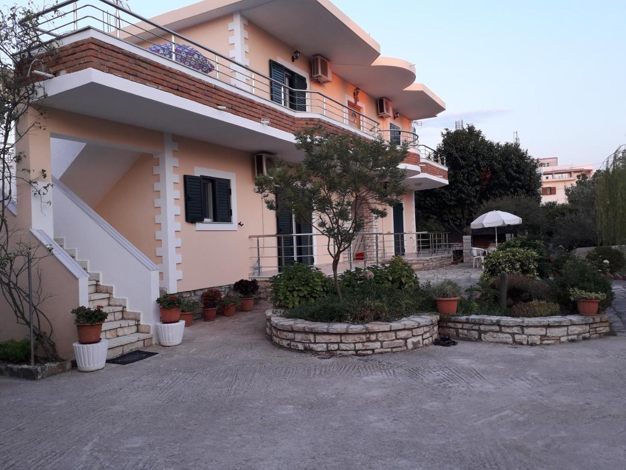 Villa Violeta Ксамил Экстерьер фото
